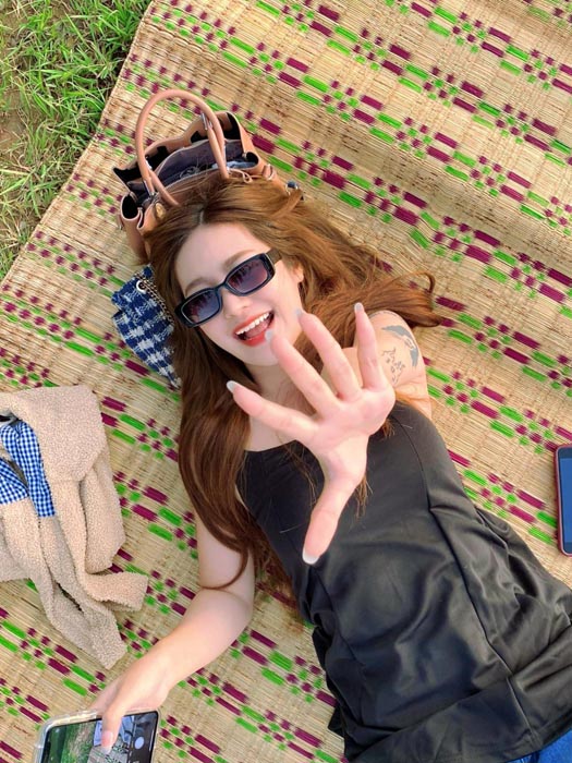 ฟิฟิล์ม สิริอมร แจกวาร์ป หมอปลาวาฬ สาวสวย น่ารัก สุดเซ็กซี่ ขี้เล่น 32