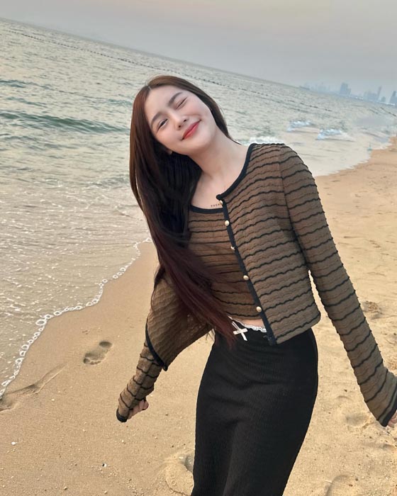 ฟิฟิล์ม สิริอมร แจกวาร์ป หมอปลาวาฬ สาวสวย น่ารัก สุดเซ็กซี่ ขี้เล่น 14