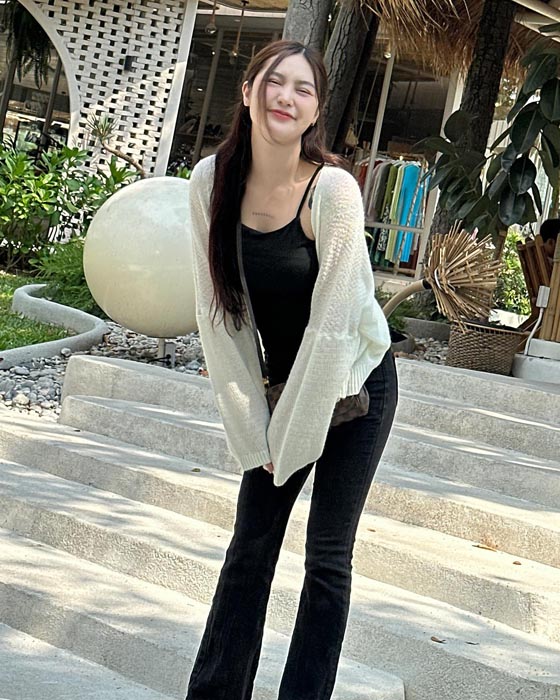 ฟิฟิล์ม สิริอมร แจกวาร์ป หมอปลาวาฬ สาวสวย น่ารัก สุดเซ็กซี่ ขี้เล่น 16
