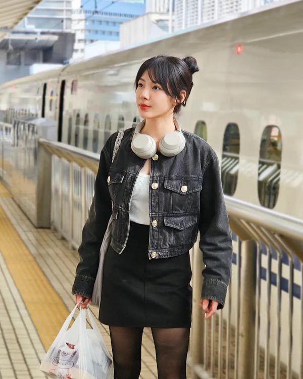 ทับทิม มัลลิกา แจกวาร์ป เน็ตไอดอล อดีต VRZO สู่ ยูทูปเบอร์ สาว 18+ 12