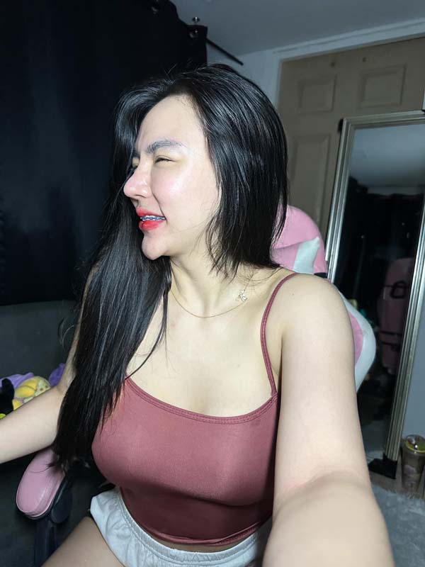 gummii bxxr แจกวาร์ป กัมมี่แบร์ นางแบบ อกใหญ่ ดาวติ๊กต็อค เซ็กซี่ 18+ 14