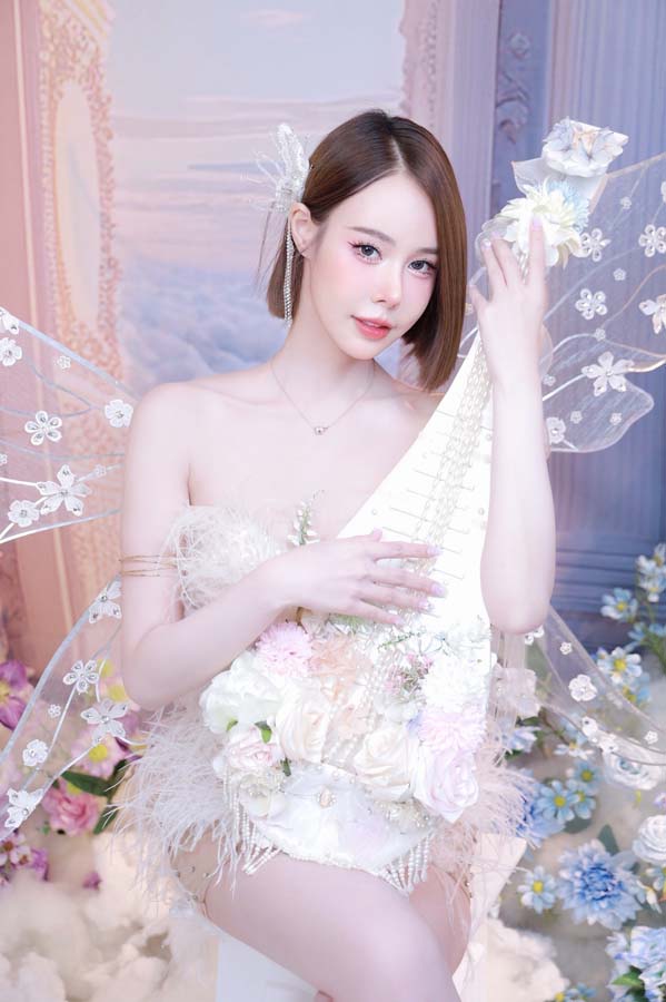 Ninew Mingko แจกวาร์ป นินิว เน็ตไอดอล ผมสั้น อกโต นางแบบ ชื่อดัง 19
