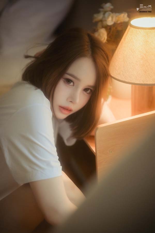 Ninew Mingko แจกวาร์ป นินิว เน็ตไอดอล ผมสั้น อกโต นางแบบ ชื่อดัง 5