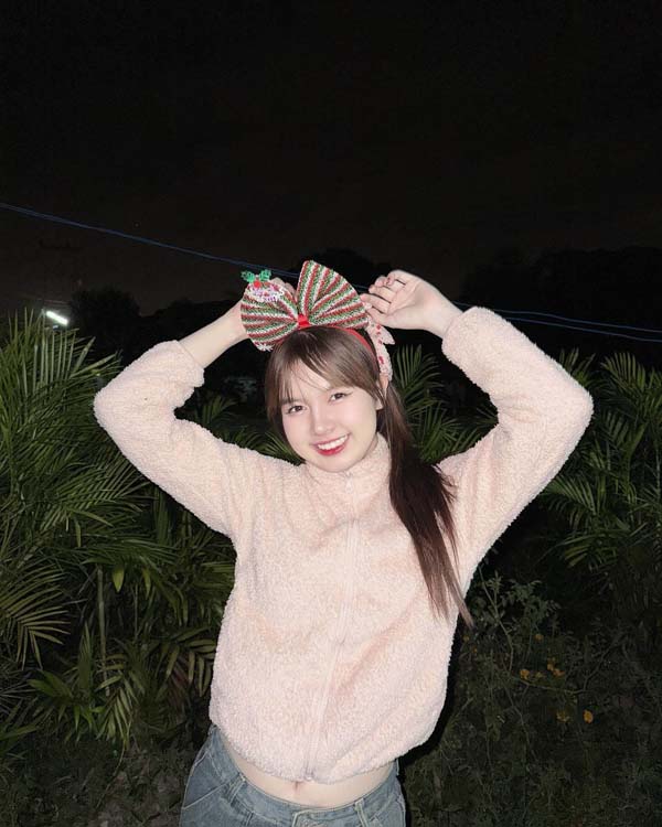 freshy_chs แจกวาร์ป เฟรชชี่ รีวิว เน็ตไอดอล น่ารัก ยิ้มหวาน ติ๊กต็อค 18+ 21