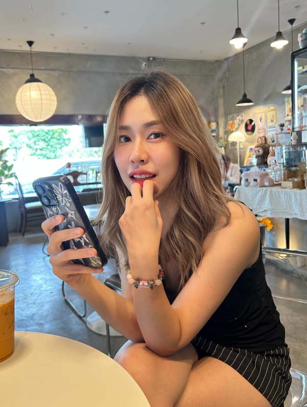 Por Chananchida แจกวาร์ป ปอ ชนันชิดา สาวหมวย หุ่นเด็ด ติ๊กต็อค 18+ 11