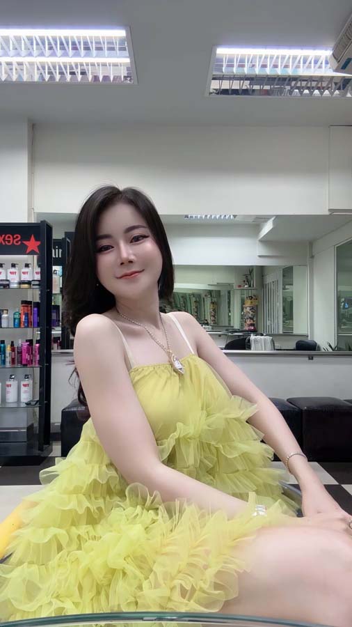 jufjif chewz แจกวาร์ป สาวหมวย ตัวเล็ก ตาหวาน ดาวติ๊กต็อค เต้นยั่ว 18+ 11