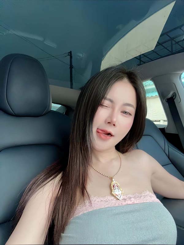 jufjif chewz แจกวาร์ป สาวหมวย ตัวเล็ก ตาหวาน ดาวติ๊กต็อค เต้นยั่ว 18+ 21
