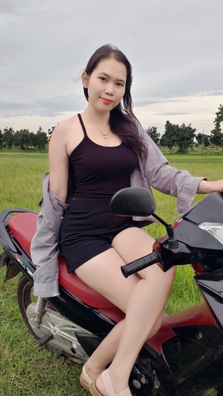 Warin Raksasit แจกวาร์ป น้ำฝน วาริน สาวน้อย สายรีวิว ให้ความรู้ น่ารัก 12