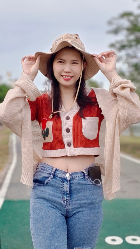 Warin Raksasit แจกวาร์ป น้ำฝน วาริน สาวน้อย สายรีวิว ให้ความรู้ น่ารัก 23