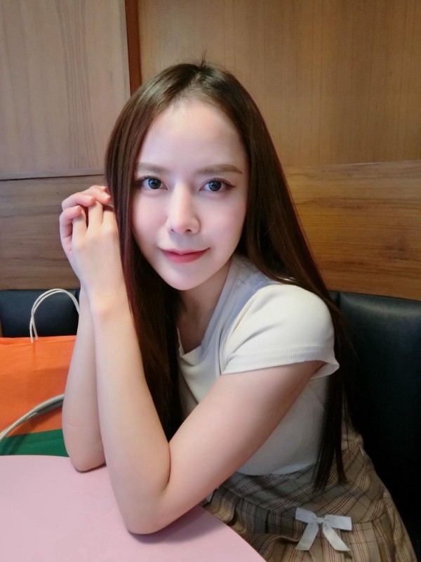 Catier pat แจกวาร์ป กานต์ คาเทียร์ นางแบบ บิกินี่เด็ด คอนเทนต์ ยั่ว 18+ 2