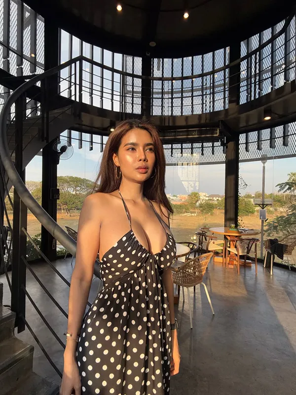 Noey Yanisa vk เปิดวาร์ป หญิงเนย วีเค นางแบบ สายฝอ อกโต เด็ด 18+ 6