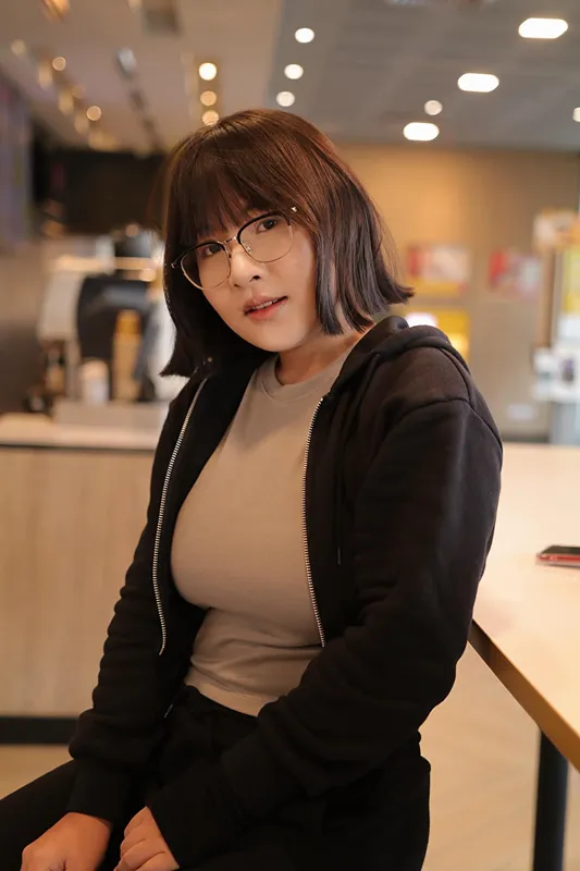 limeiping vk วาร์ปล่าสุด น้องนุ่น สาวอวบ น้องแว่น ไฟหน้าโต โชว์ 18+ 5